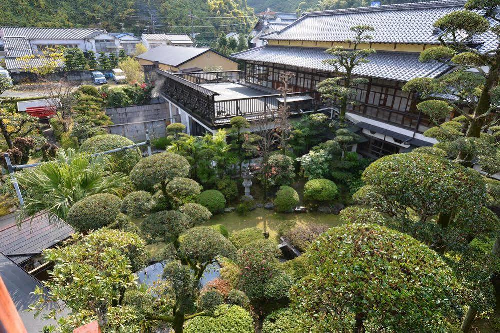 Готель Hinagu Onsen Kinparo Яцушіро Екстер'єр фото